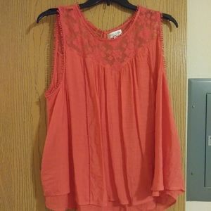 Blouse with lace detail